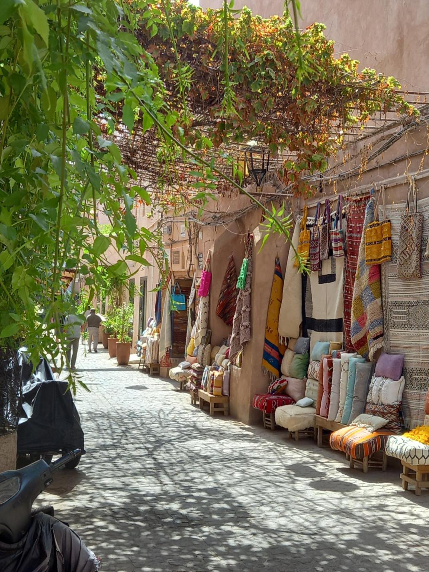 Juli'S Bed and Breakfast Marrakesh Buitenkant foto